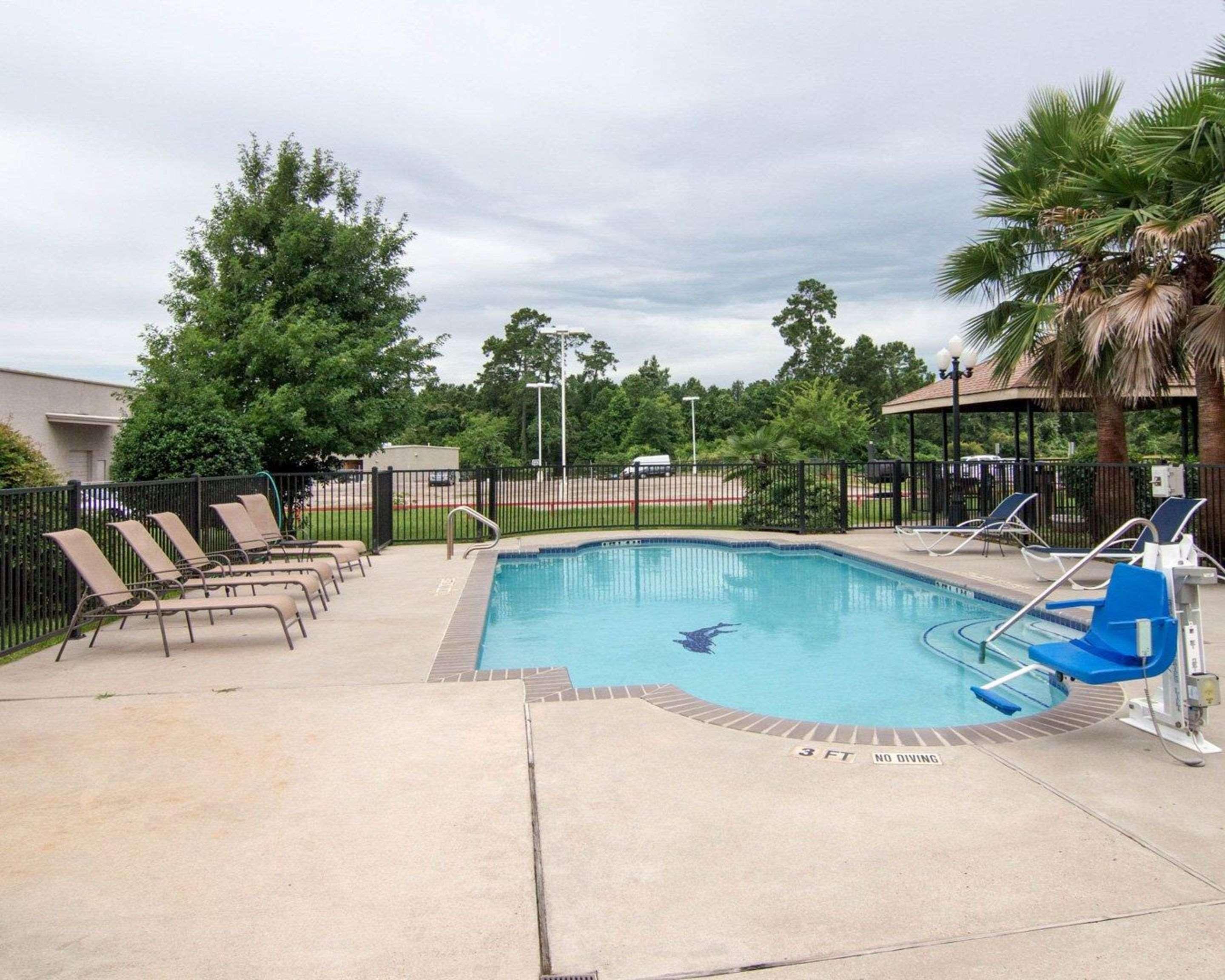 Comfort Suites Kingwood Houston North Humble 59 Εξωτερικό φωτογραφία